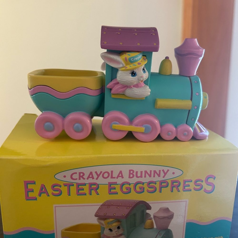Vintage Hallmark Crayola Bunny Easter Eggspress train figurine